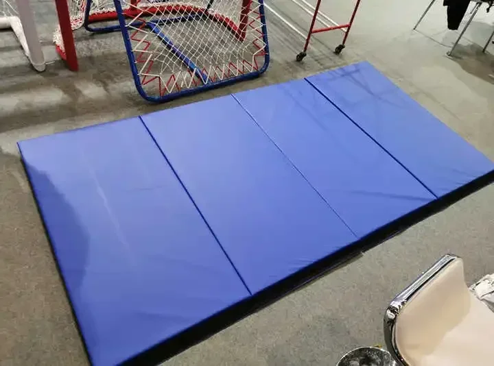 بساط تحطم الجمباز القابل للطي  - مراجعة Crash Pad Folding وسعره